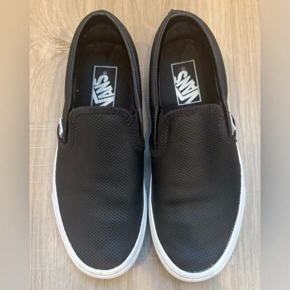 Vans Classic Slip-On Black Perforated Leather Sneakers Women’s 7.5 Men’s 6 - Picture 3 of 6
